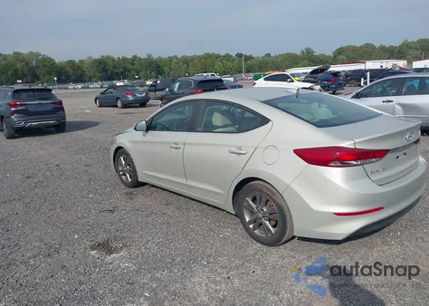2018 Hyundai Elantra Value Edition из США, поврежденный, VIN 5NPD84LF5JH220644